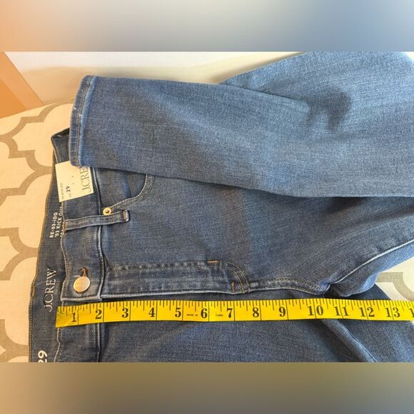 J.Crew Mid-rise kickout jean NWT Size 29 - Picture 8 of 8
